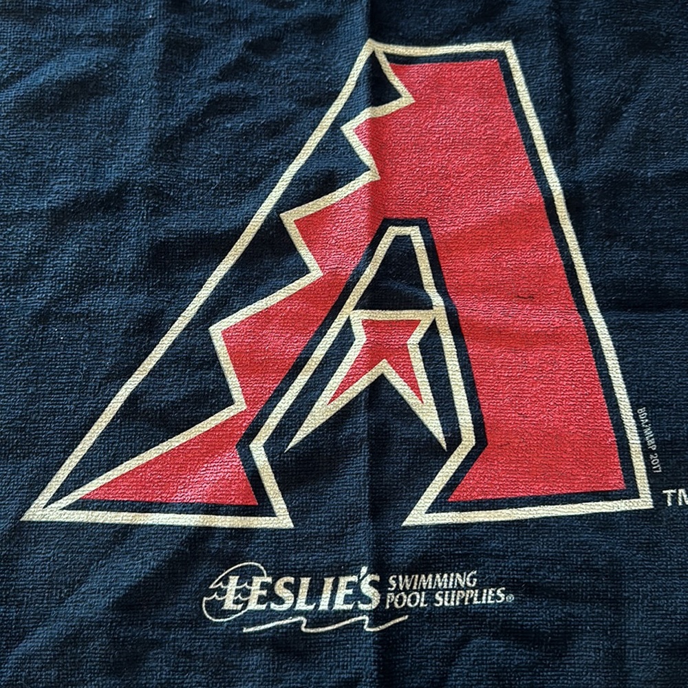 NWOT Arizona Diamondbacks Towel